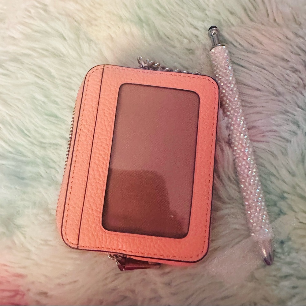 Coach Pink Key and Card Holder Sleek Design - Picture 2 of 5